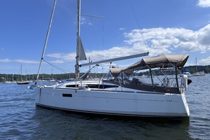 34ft Jeanneau Yacht For Sale