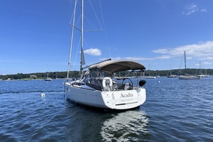 34ft Jeanneau Yacht For Sale