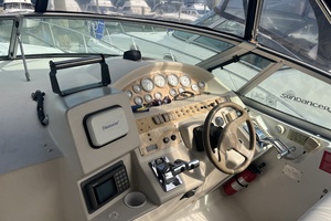 Sunset Chaser 33ft Cruisers Yacht For Sale