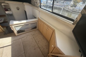 Moonbeam V 34ft Silverton Yacht For Sale