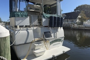 Moonbeam V 34ft Silverton Yacht For Sale