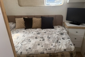 Moonbeam V 34ft Silverton Yacht For Sale
