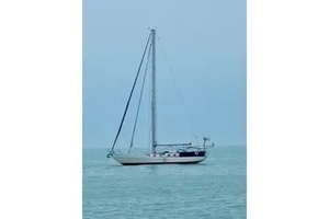 Ramble On 44ft Reliance Yacht For Sale