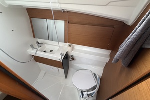 VIVANTE 41ft Jeanneau Yacht For Sale