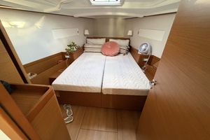 VIVANTE 41ft Jeanneau Yacht For Sale