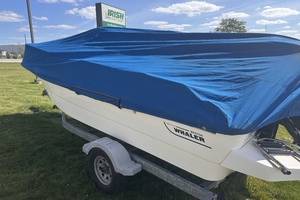 17ft Boston Whaler Yacht For Sale