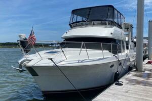 Susan II 40ft Carver Yacht For Sale