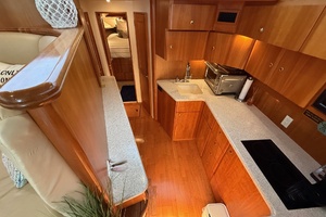 65 Roses 42ft Silverton Yacht For Sale
