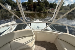 65 Roses 42ft Silverton Yacht For Sale