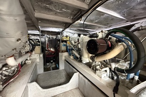 65 Roses 42ft Silverton Yacht For Sale