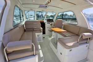 REVERIE 30ft Back Cove Yacht For Sale