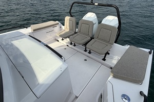 37ft Axopar Yacht For Sale