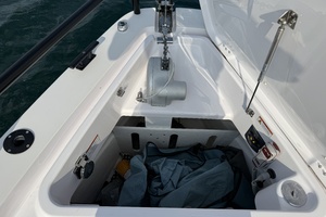 37ft Axopar Yacht For Sale