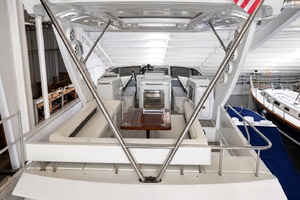 60ft Cruisers Yacht For Sale