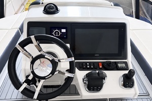 60ft Cruisers Yacht For Sale