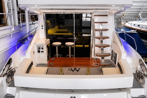 60ft Cruisers Yacht For Sale