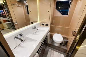 60ft Cruisers Yacht For Sale