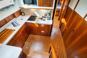 56ft Hunt Yachts Yacht For Sale