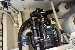 OFF PISTE 42ft Sabre Yacht For Sale
