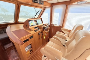 OFF PISTE 42ft Sabre Yacht For Sale