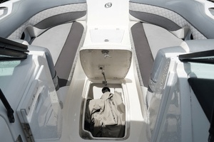 26ft Hurricane Yacht For Sale