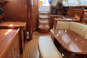 Paloma 39ft Beneteau Yacht For Sale