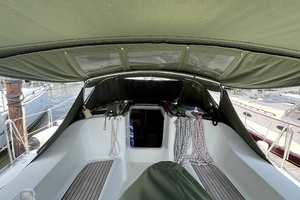 Paloma 39ft Beneteau Yacht For Sale