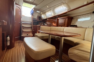 Paloma 39ft Beneteau Yacht For Sale