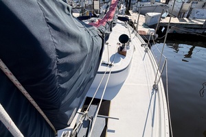 33ft Nonsuch Yacht For Sale