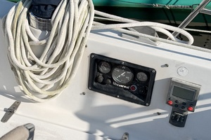 33ft Nonsuch Yacht For Sale