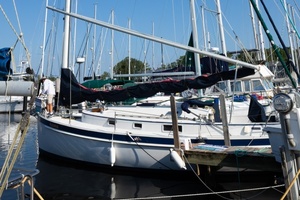 33ft Nonsuch Yacht For Sale