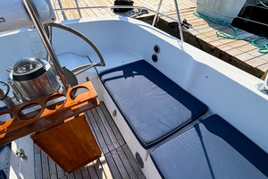 33ft Nonsuch Yacht For Sale