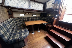 LONG SHOT 41ft Islander Yacht For Sale