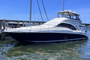 55FT (16.76M) SEA RAY Worth Avenue Yachts