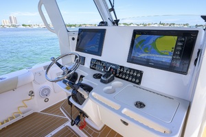 35ft Everglades Yacht For Sale
