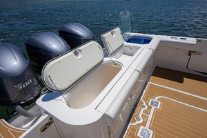 35ft Everglades Yacht For Sale