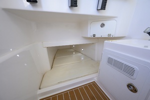 35ft Everglades Yacht For Sale