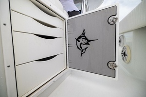37ft Freeman Yacht For Sale