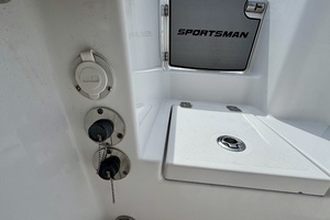 25ft Sportsman Yacht For Sale