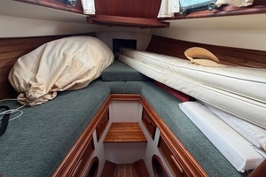 Petrel 30ft Cape Dory Yacht For Sale