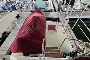 Inspeyered 2 46ft Grand Banks Yacht For Sale