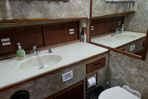 Inspeyered 2 46ft Grand Banks Yacht For Sale