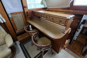 Inspeyered 2 46ft Grand Banks Yacht For Sale