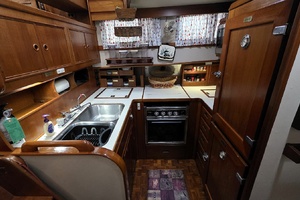 Inspeyered 2 46ft Grand Banks Yacht For Sale