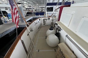 Inspeyered 2 46ft Grand Banks Yacht For Sale