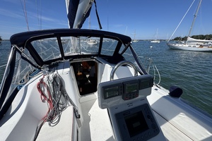 33ft Beneteau Yacht For Sale