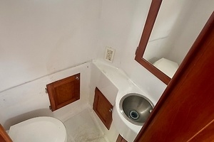 HOOKED ON A FEELING 32ft Jarrett Bay Yacht For Sale