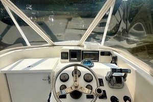 HOOKED ON A FEELING 32ft Jarrett Bay Yacht For Sale