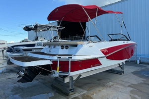 Wake N Lake 20ft Glastron Yacht For Sale