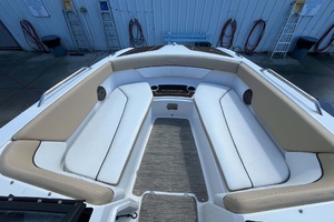 Wake N Lake 20ft Glastron Yacht For Sale